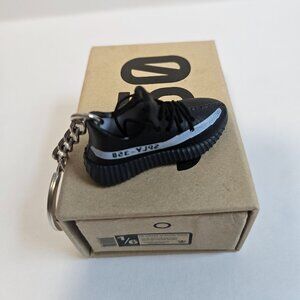 Yzy 350 Boost sneaker keychain.